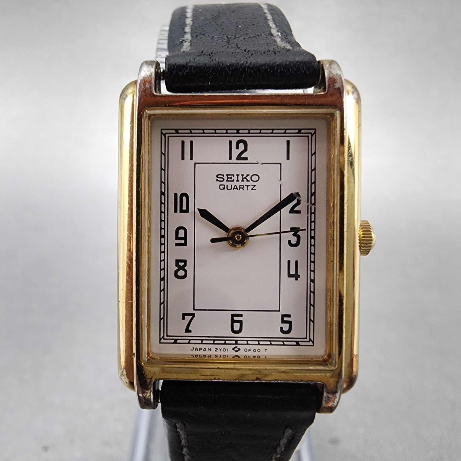 Seiko Tank Watch Women 20mm White Dial Gold Tone Rectangle 2Y015B09 New Battery1