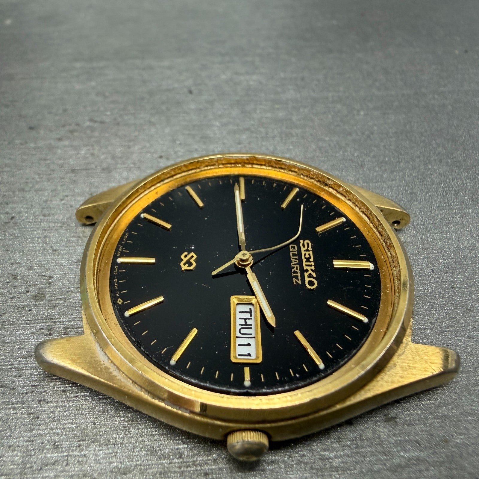 Seiko SQ Watch Men 35mm Black Dial Gold Tone Daydate Round 7N43-8119 PARTS6