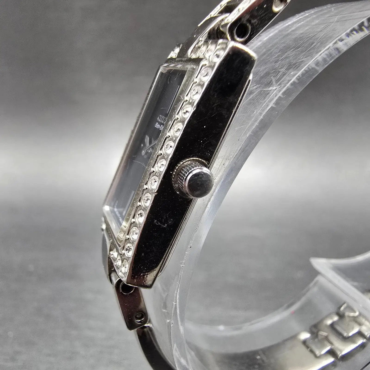 Citizen Eco-Drive Watch Women 14mm Black Dial Silver Gemmed G620-S028841 Works J2