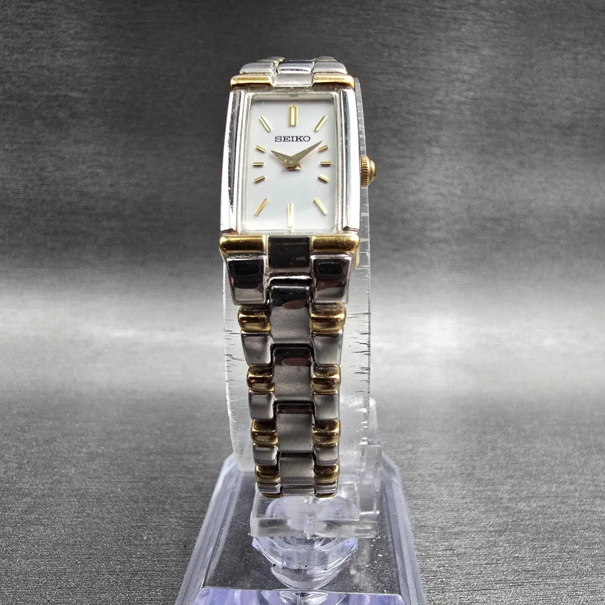 Seiko Watch Women 13mm White Dial Two Tone Rectangle V220-0AB0 New Battery5