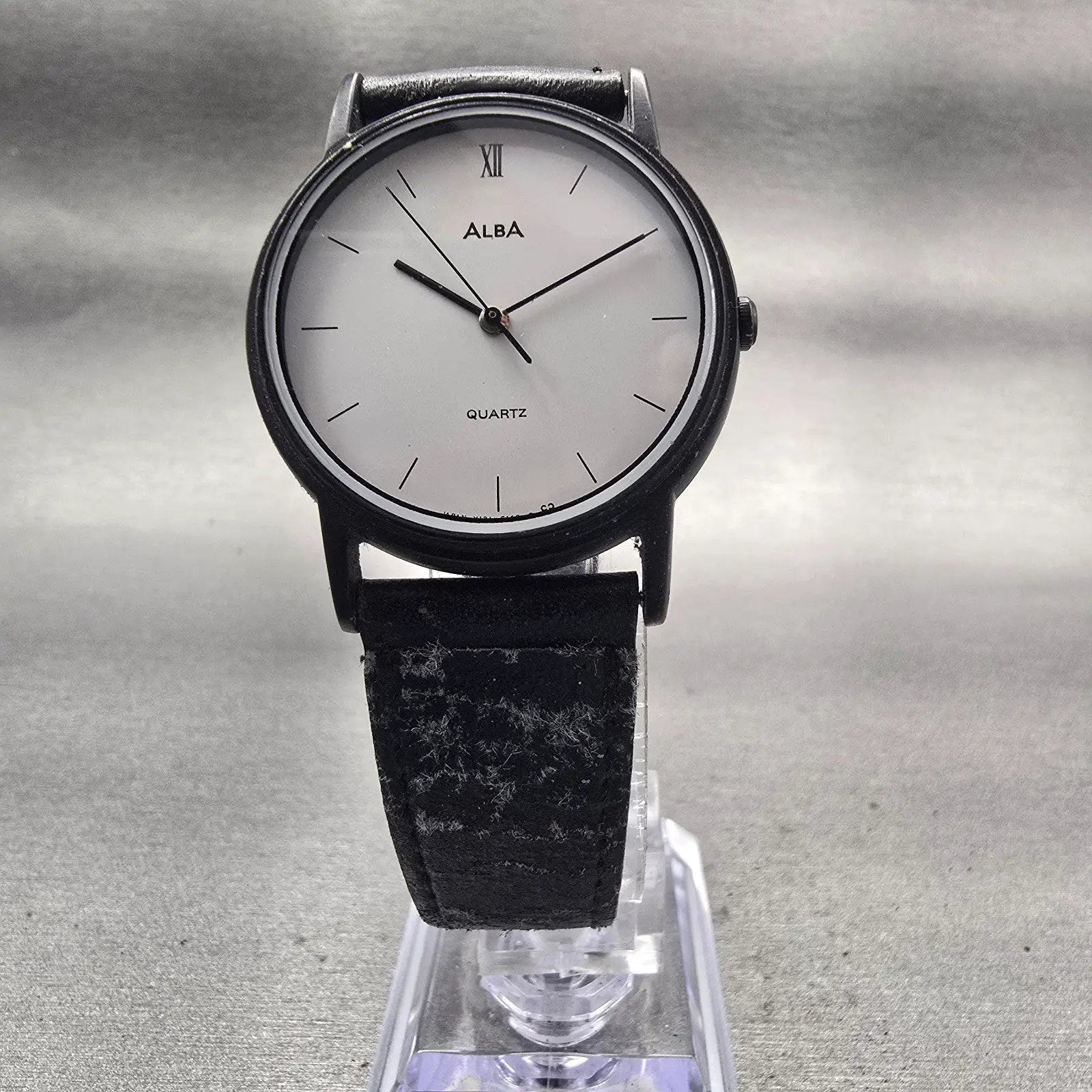 Seiko Alba Watch Women 31mm White Dial Black Tone Round Y131-6040 New Battery5