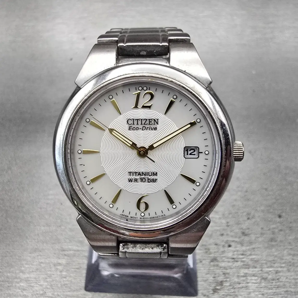 Citizen Eco-Drive Watch Men 36mm White Dial Titanium Date E111-S036461 Works0