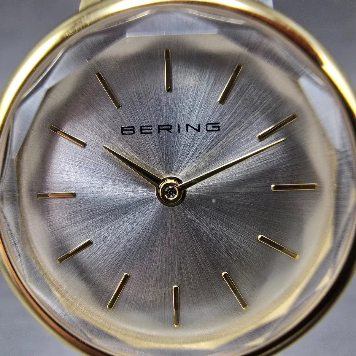 Bering Classic Watch Women 24mm Silver Dial Two Tone 11024-710 Round Works2