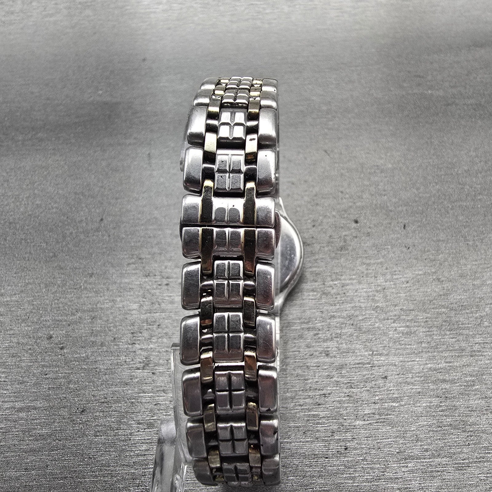 Citizen Eco-Drive Watch Women 25mm MOP Dial Two Tone Date Diamonds E011 Works7