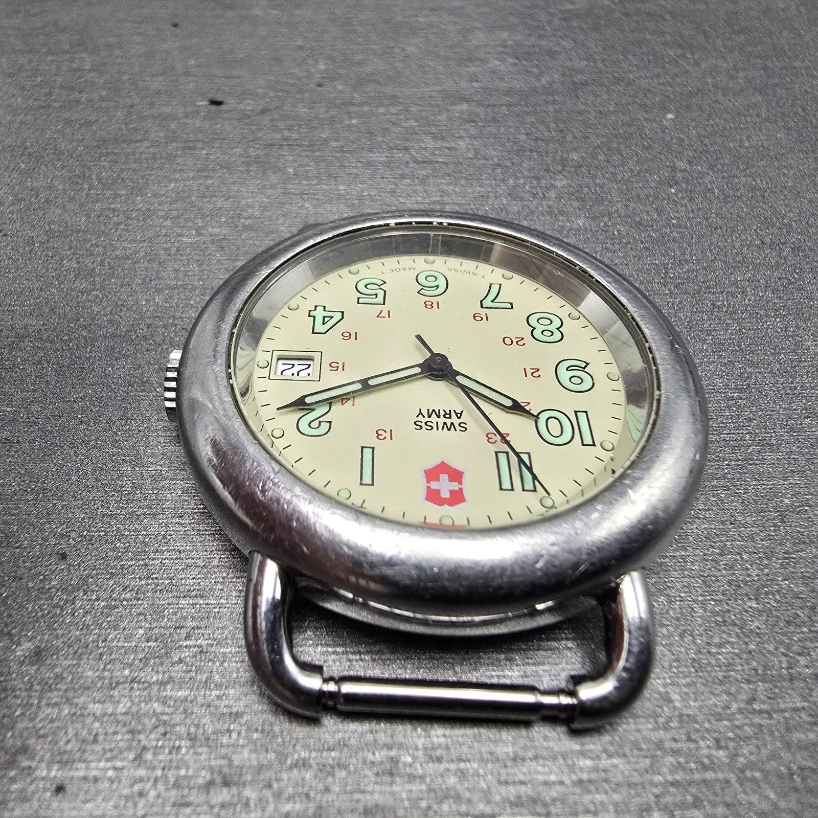 Victorinox Swiss Army Cavalry Watch Men 37mm Cream Dial Silver Tone Date PART KL5