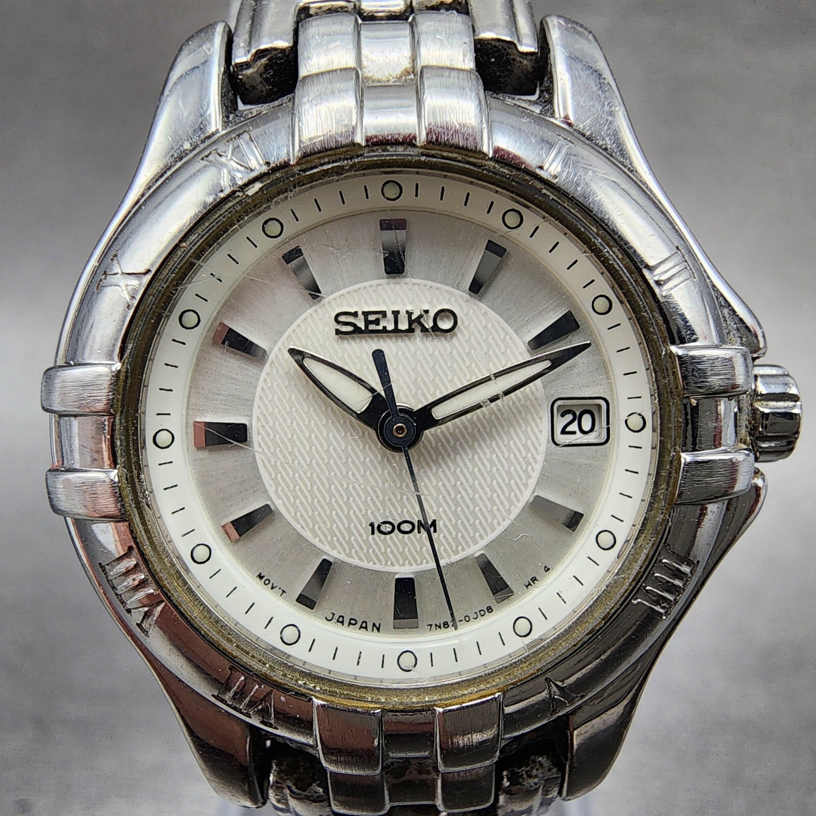 Seiko Watch Women 26mm White Dial Steel Date Round 7N820DP0 New Battery1
