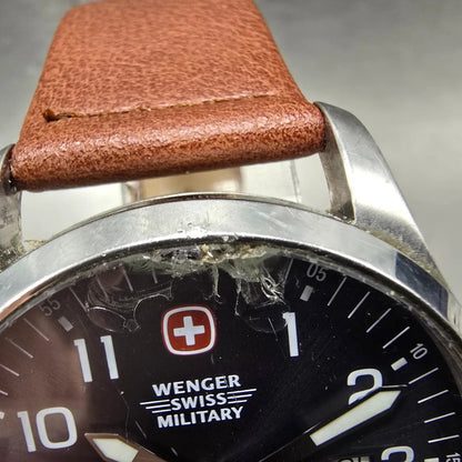 Wenger Swiss Military Terragraph Watch Men 42mm Gray Dial Steel Date New Battery2