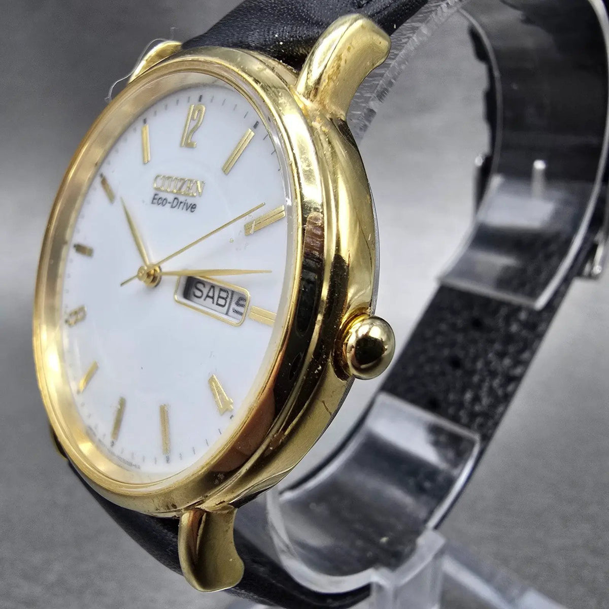 Citizen Eco-Drive Watch Men 36mm White Dial Gold Daydate E101-S015588 Runs JP4