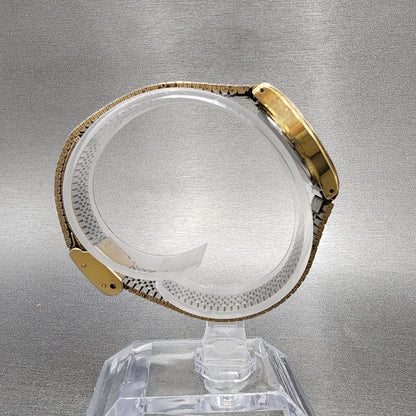 Seiko Mickey Mouse Watch Women 22mm Champagne Dial Gold Tone Daydate New Battery8