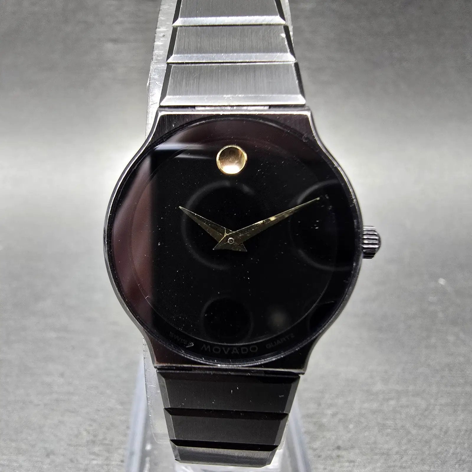 Movado Museum Watch Women 23mm Black Dial Black Tone Round 84-40-881-A New BattM0