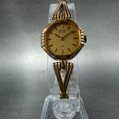 Seiko Watch Women 20mm Champagne Dial Gold Tone Octagon 1400-5200 New Battery5