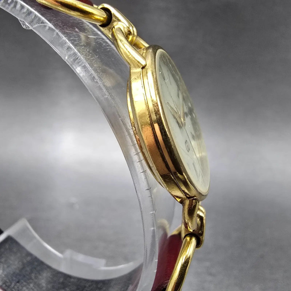 Gucci 6000L Watch Women 23mm Cream Dial Gold Plated Round VTG PARTS4