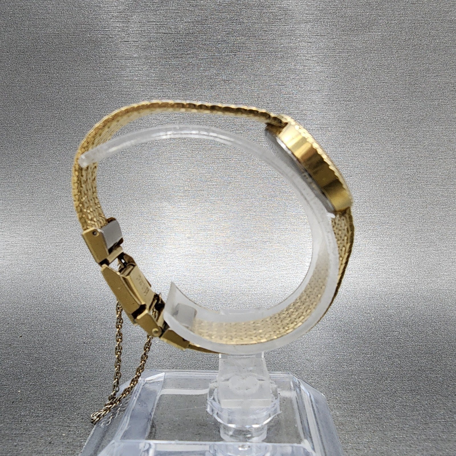 Seiko Lassale Watch Women 22mm Champagne Dial Gold Tone 14000479 New Battery8