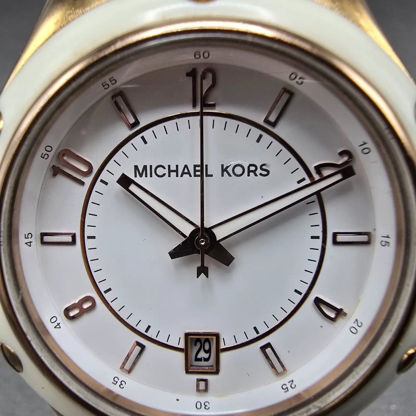 Michael Kors Watch Women 42mm White Dial Rose Gold Tone Date MK-5261 New Battery1