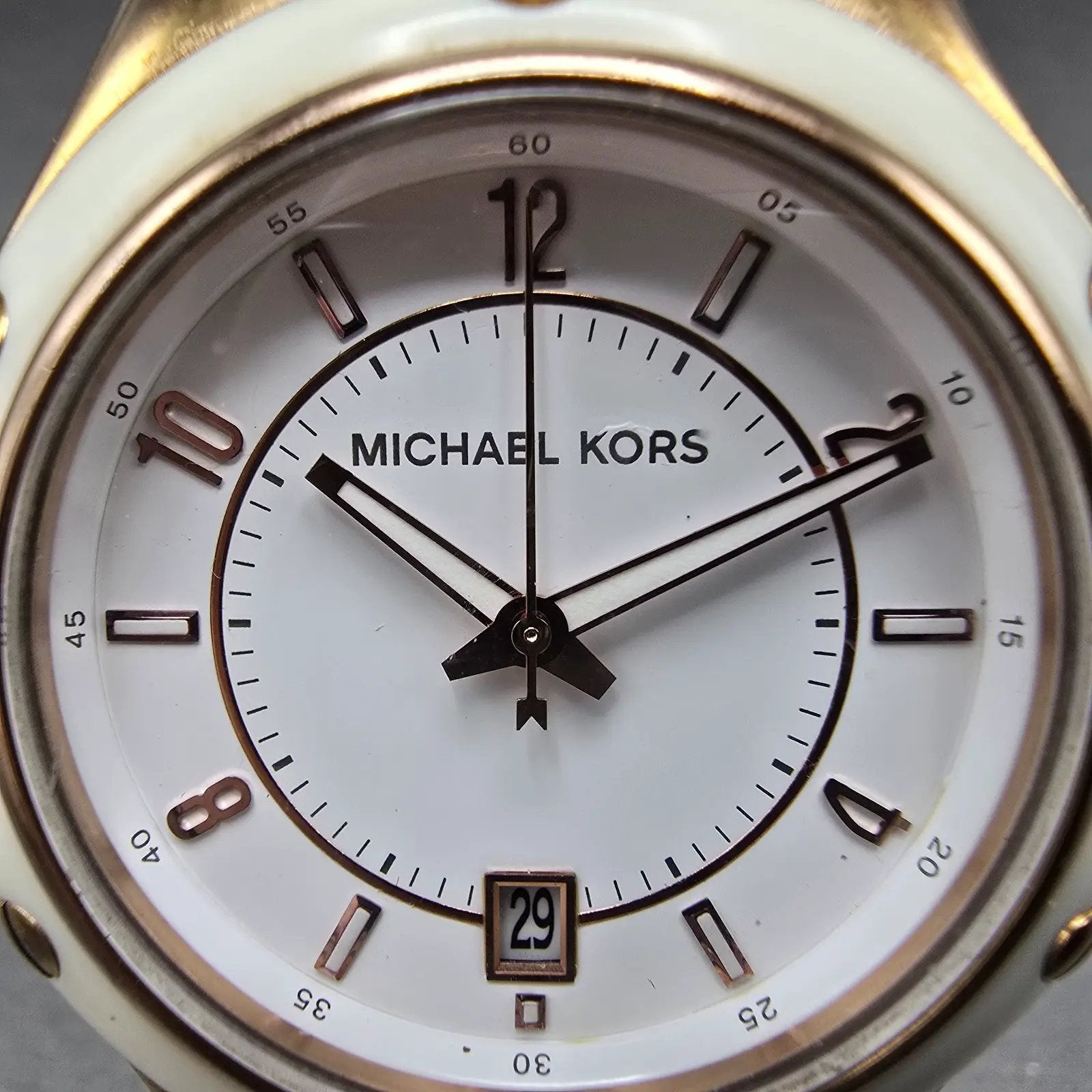 Michael Kors Watch Women 42mm White Dial Rose Gold Tone Date MK-5261 New Battery1