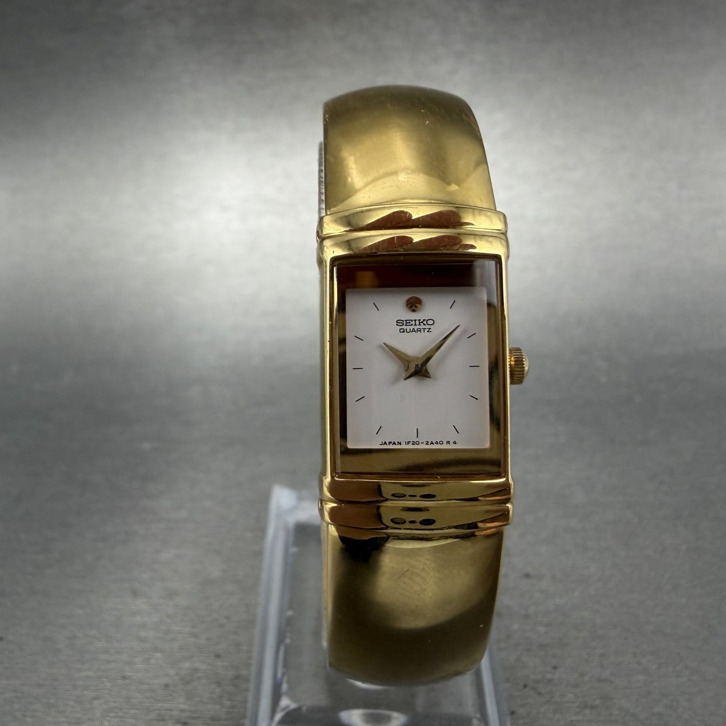 Seiko Watch Women 15mm White Dial Gold Tone Rectangle 1F20-5K19 New Battery YYTF0