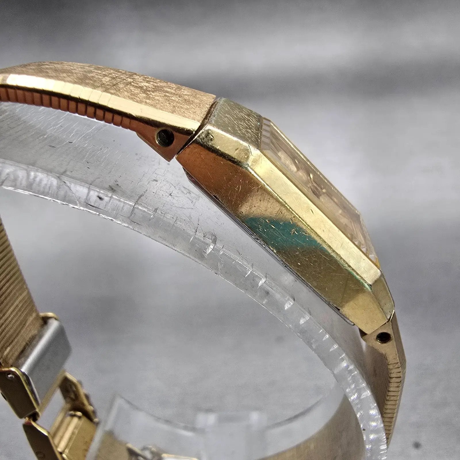 Seiko Watch Women 12mm Gold Dial Gold Tone Rectangle 1320-5040 New Battery VTG3
