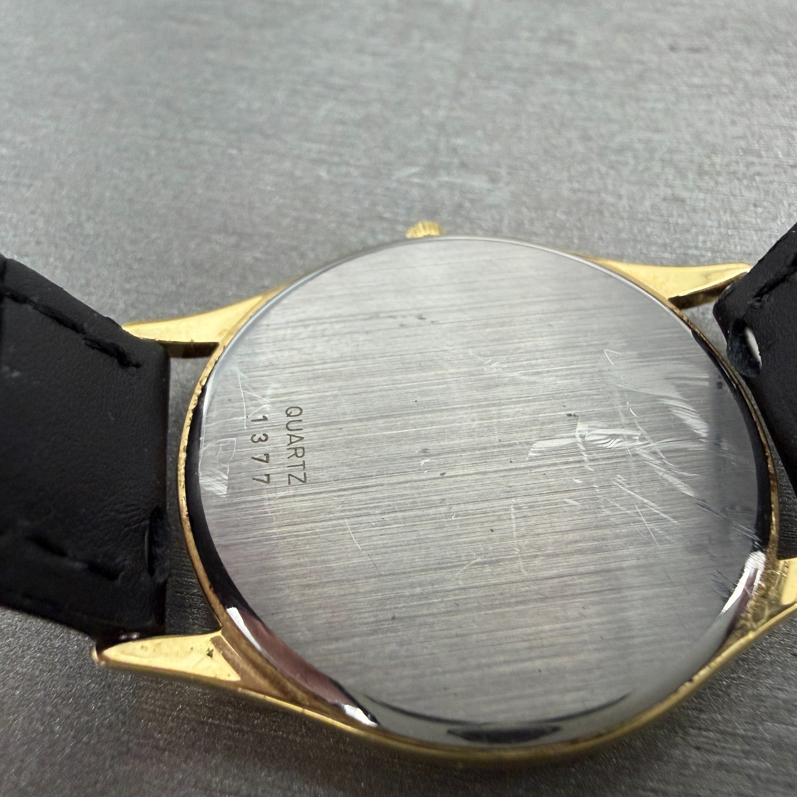 Omega De Ville Watch Men 32mm Gold Dial Gold Plated Round 191.0198 New Battery9