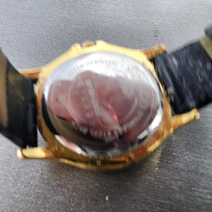 Movado Museum Watch Women 28mm Black Dial Gold Tone Round 87 E4 0823 New Battery9