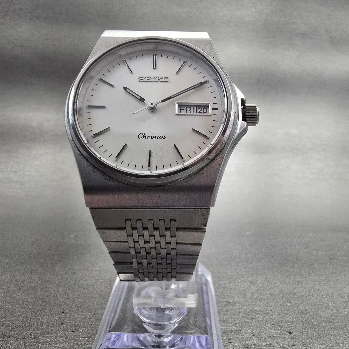 Seiko Chronos Watch Men 34mm Silver Dial Silver Tone Daydate 5H23-7D20 New Batt5