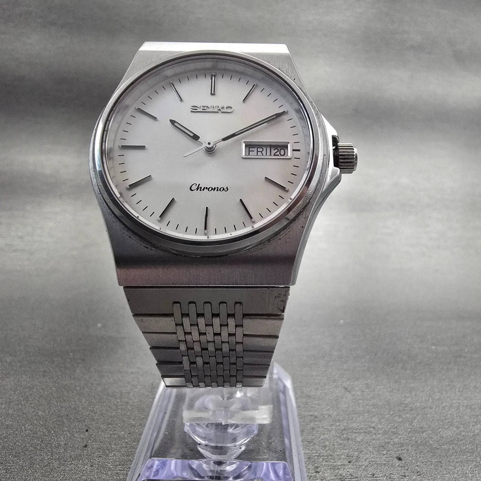 Seiko Chronos Watch Men 34mm Silver Dial Silver Tone Daydate 5H23-7D20 New Batt5