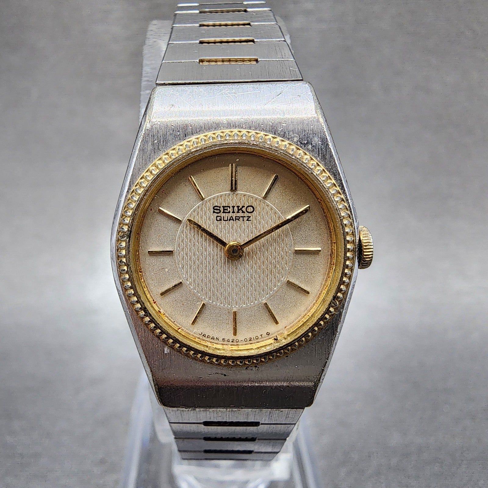 Seiko Watch Women 20mm Silver Dial Two Tone Round 54200059 New Battery0