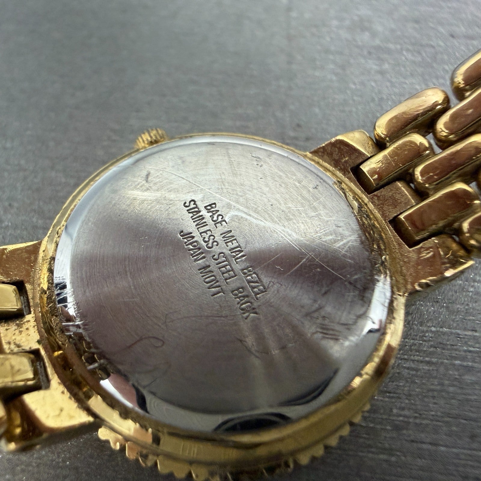 Peugeot Watch Women 24mm MOP Dial Gold Tone Interchangeable Bezel New Battery11