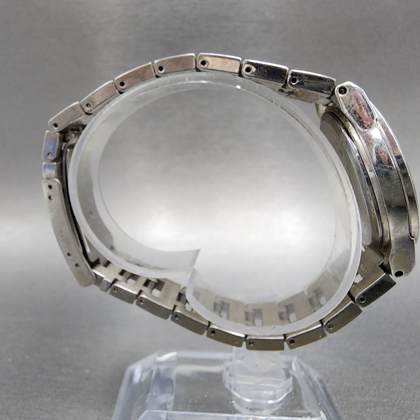 Seiko Lukia Watch Women 32mm Silver Dial Stainless Steel Daydate 5Y890B20 Works8
