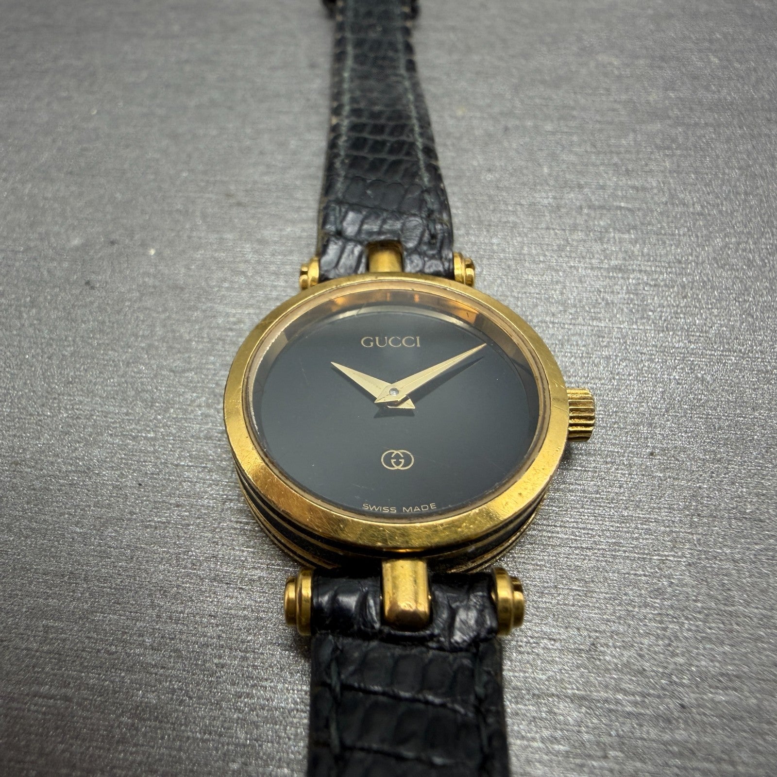Gucci 2000L Watch Women 22mm Black Dial Gold Plated Round New Battery VTG READ!!2