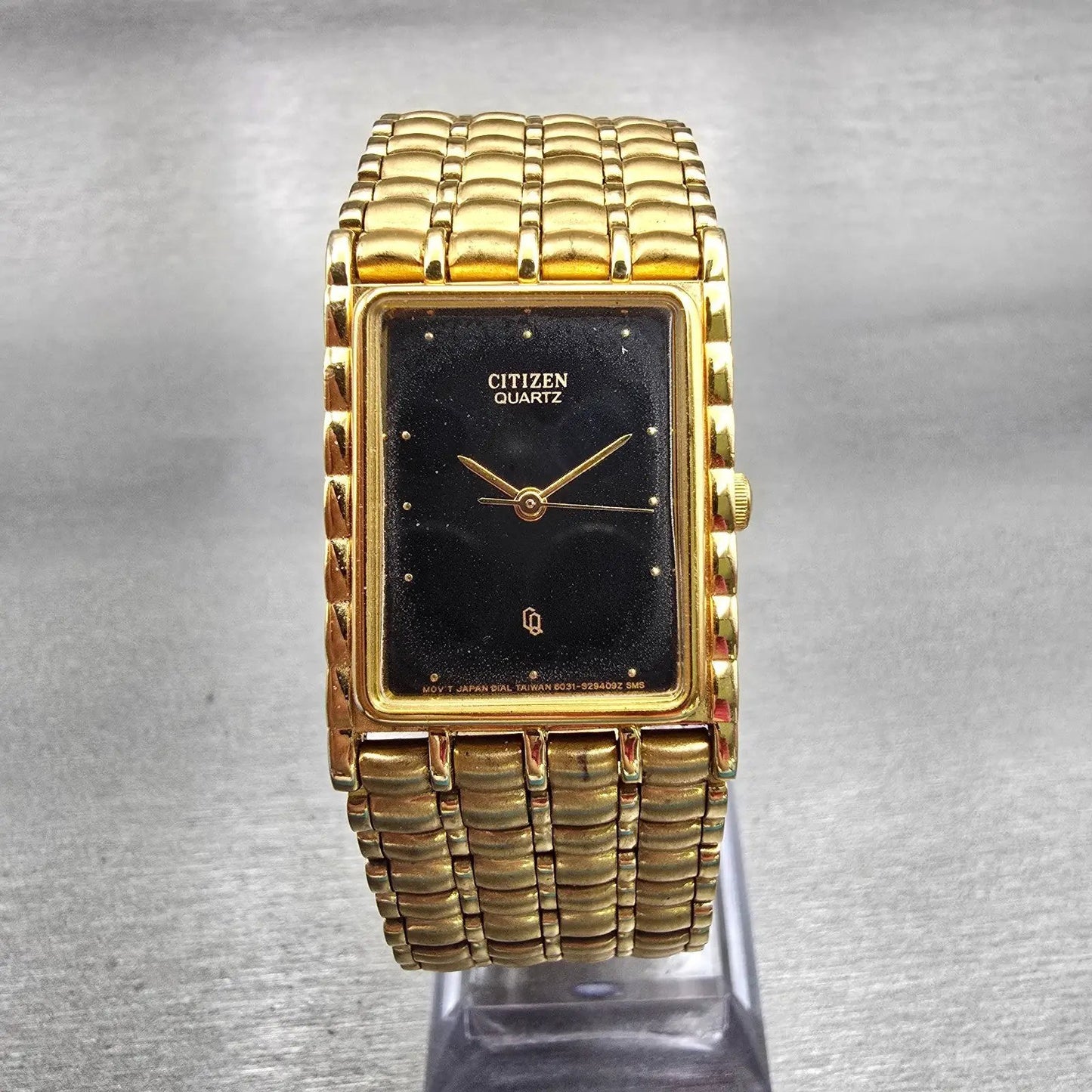 Citizen CQ Watch Men 24mm Black Dial Gold Tone Rectangle 6031-S07084 New Battery0
