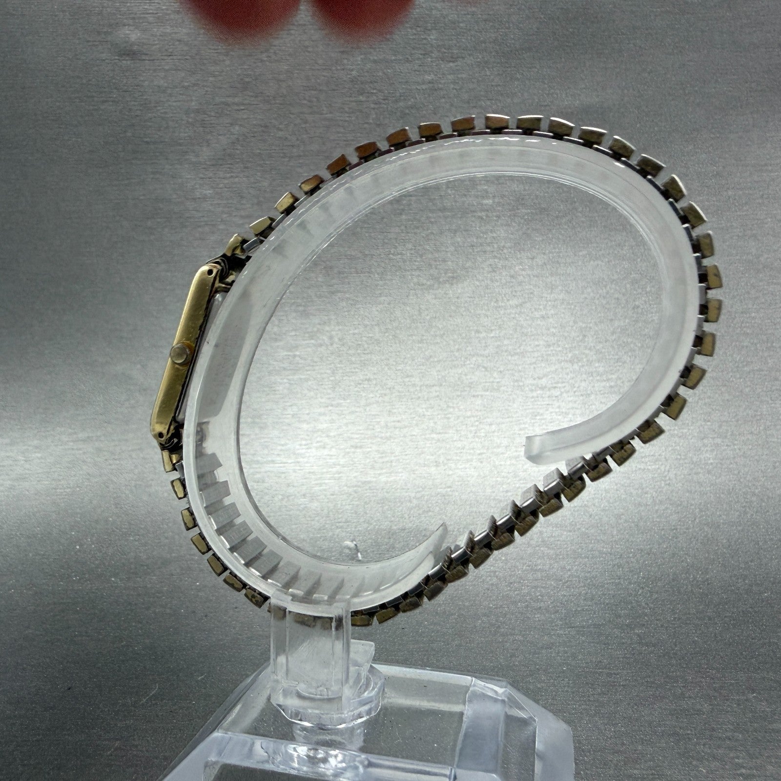 Seiko Tank Watch Women 12mm Champagne Dial Gold Tone 2E20-5239 New Battery GF46