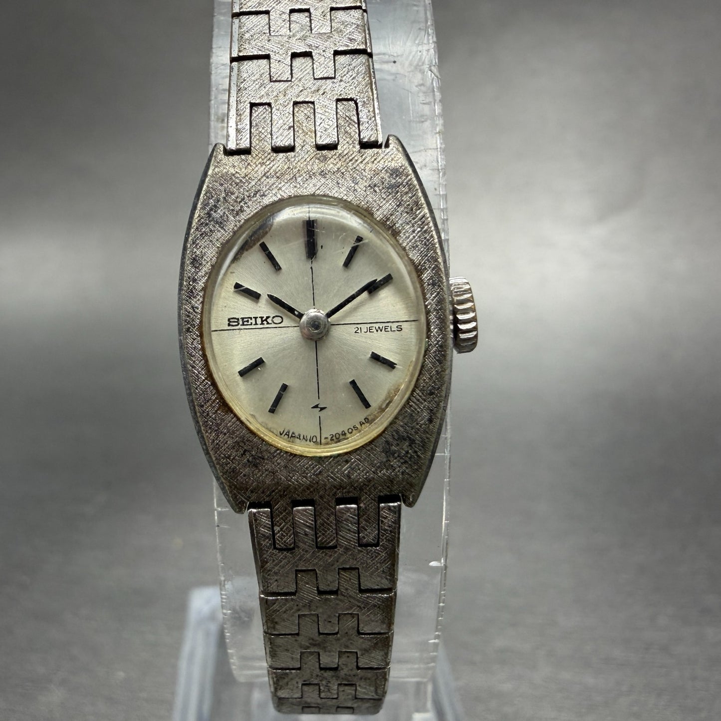 Seiko Watch Women 15mm Silver Dial Silver Tone Rectangle Manual 10-8360 Runs VTG0