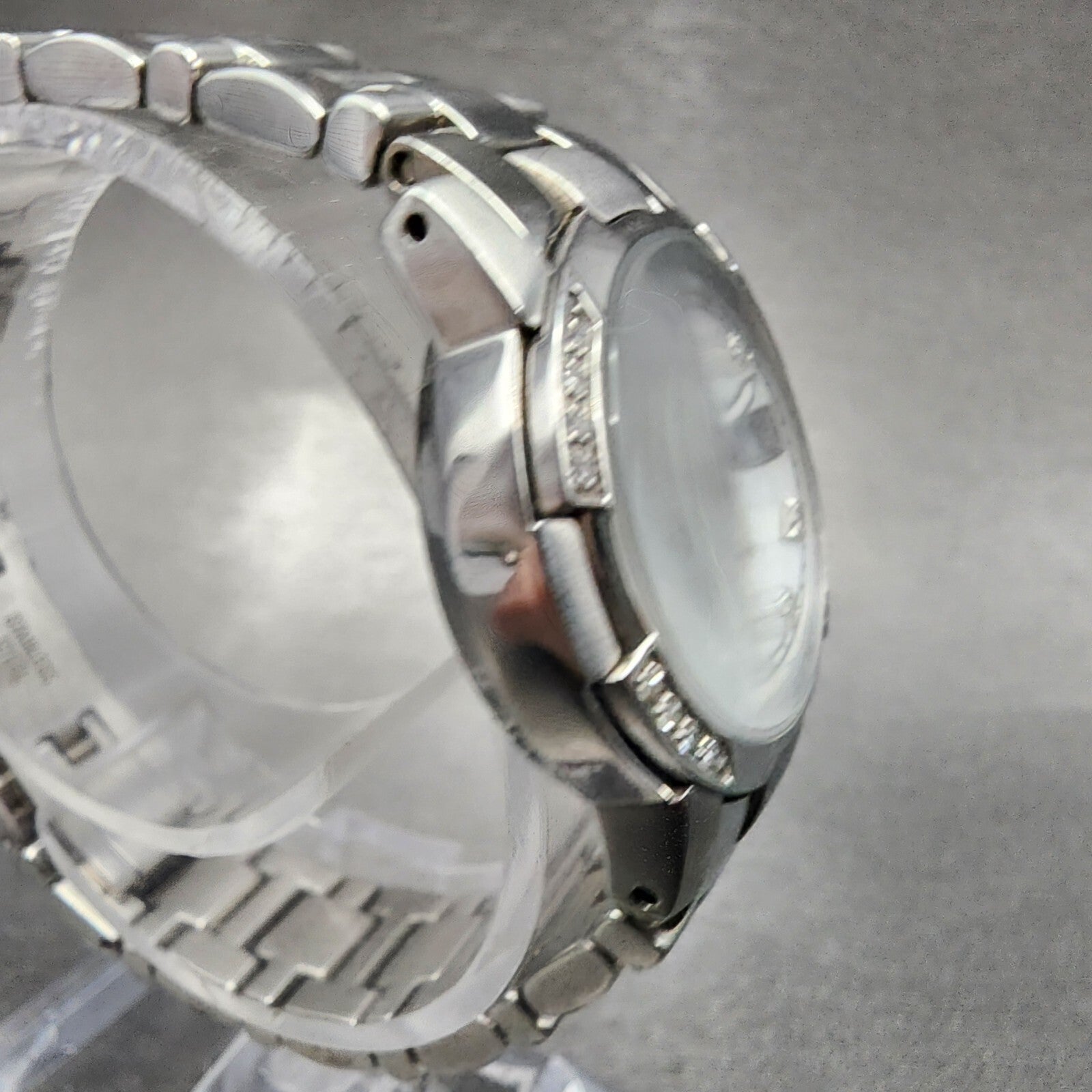 Bulova Marine Star Watch Women 26mm MOP Dial Silver Tone Date 96R42 New Battery3