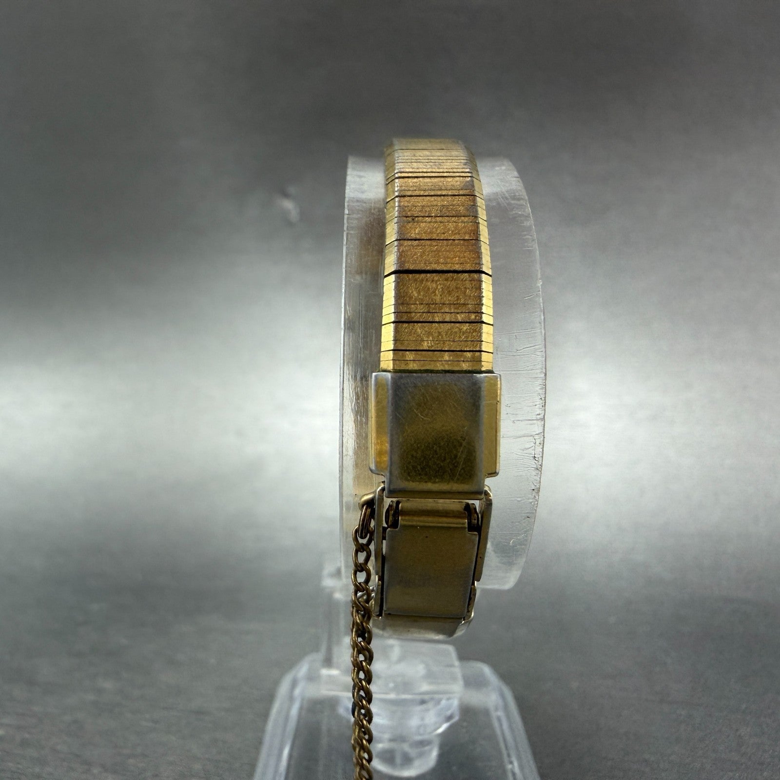 Seiko Tank Watch Women 12mm Champagne Dial Gold Tone 2e20-6259 New Battery JKBK87