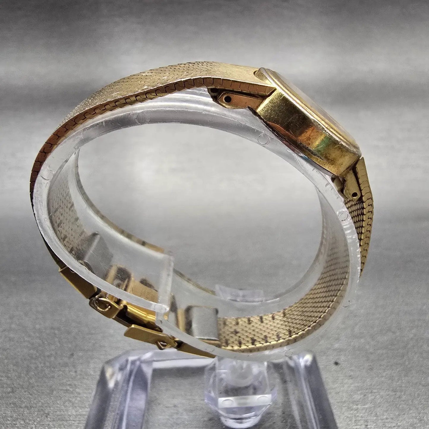 Seiko Watch Women 19mm Silver Dial Gold Tone Oval 1400-8099 New Battery Vintage8