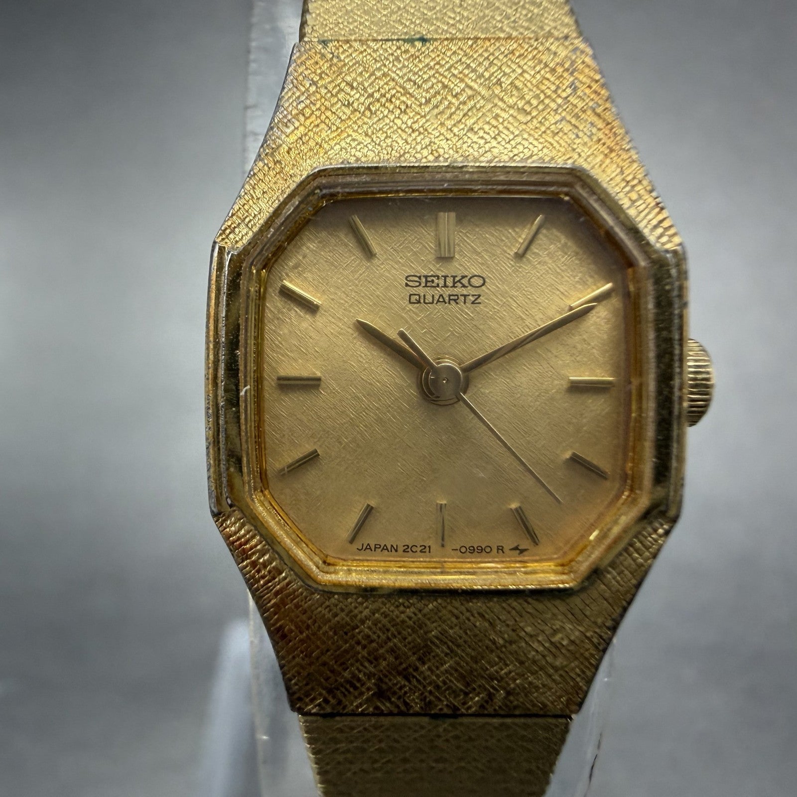 Seiko Watch Women 16mm Gold Dial Gold Tone Octagon 2C21-5409 New Battery1