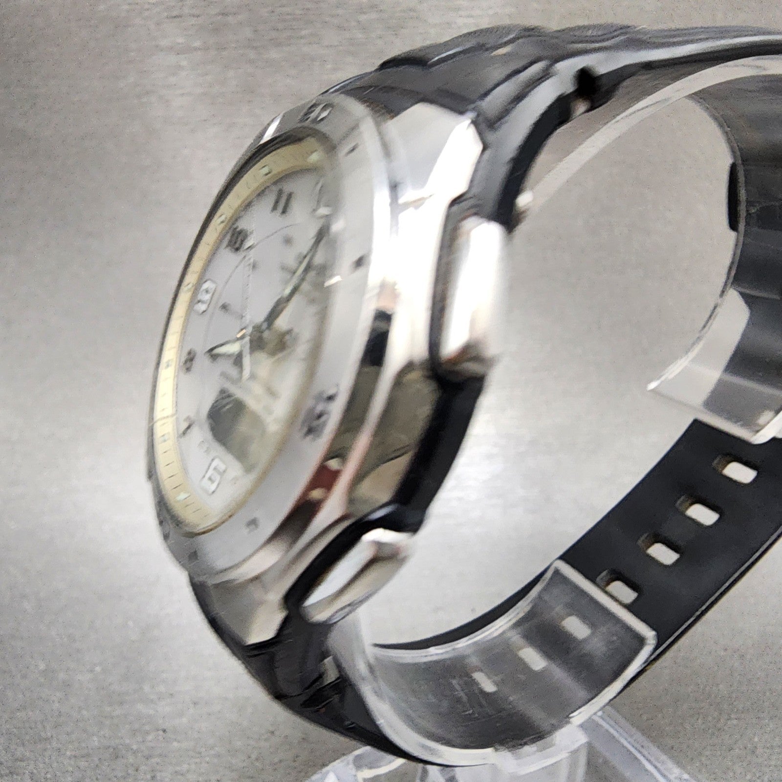 Casio Wave Ceptor Watch Men 42mm Silver Dial Silver Tone Analog Digital Solar B12