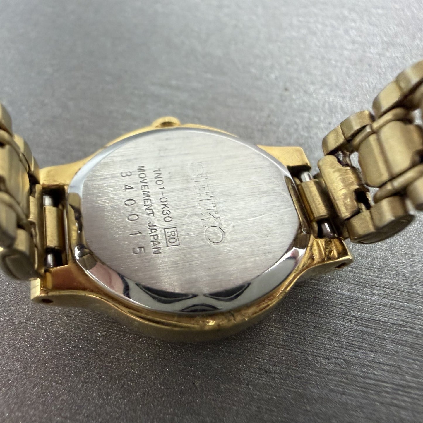Seiko Watch Women 19mm Cream Dial Gold Tone Round 1N010K30 New Battery8