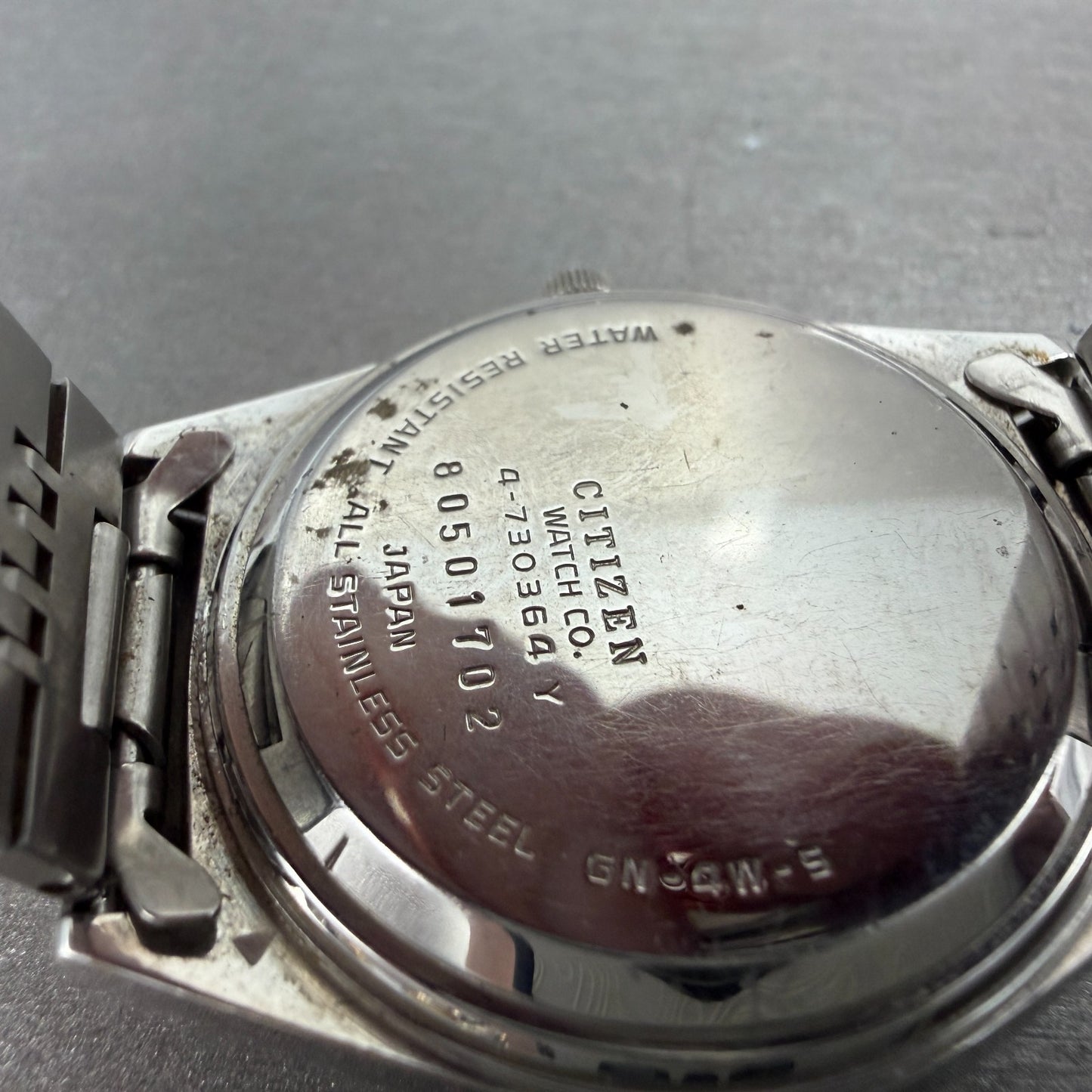 Citizen CQ Crystron Watch Men 35mm Silver Dial Steel Daydate 4-730364 NewBattery9