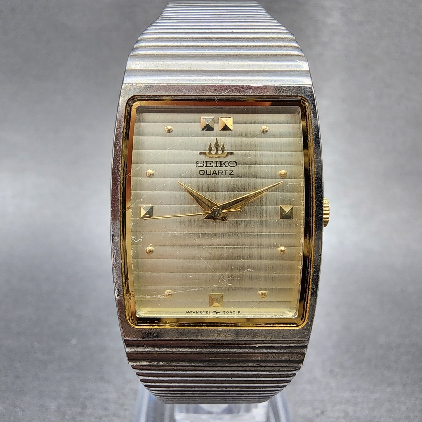 Seiko Tank Watch Men 23mm Champagne Dial Silver Tone 8y215050 New Battery0