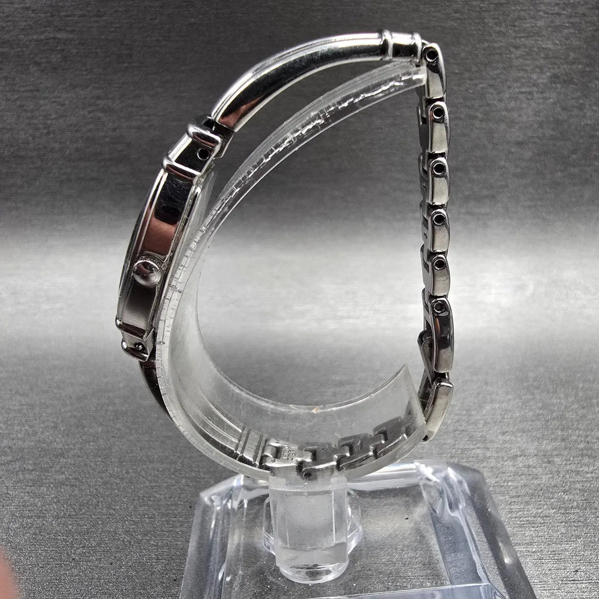 Seiko Watch Women 16mm Silver Dial Silver Tone Rectangle 1N00-0PA0 New Battery6
