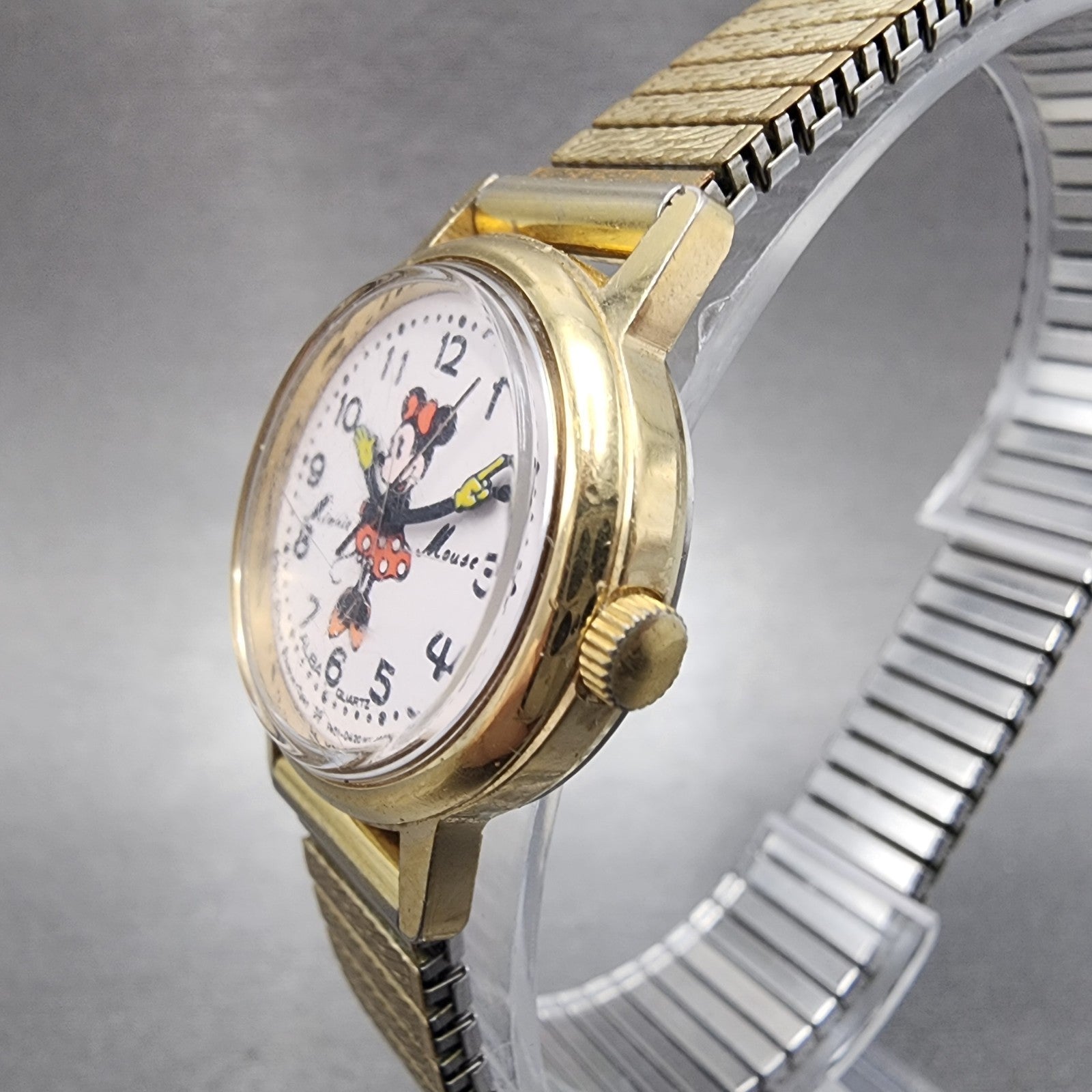 Seiko Alba Minnie Mouse Watch Women 26mm White Dial Gold Tone Y4010110 New Batt2