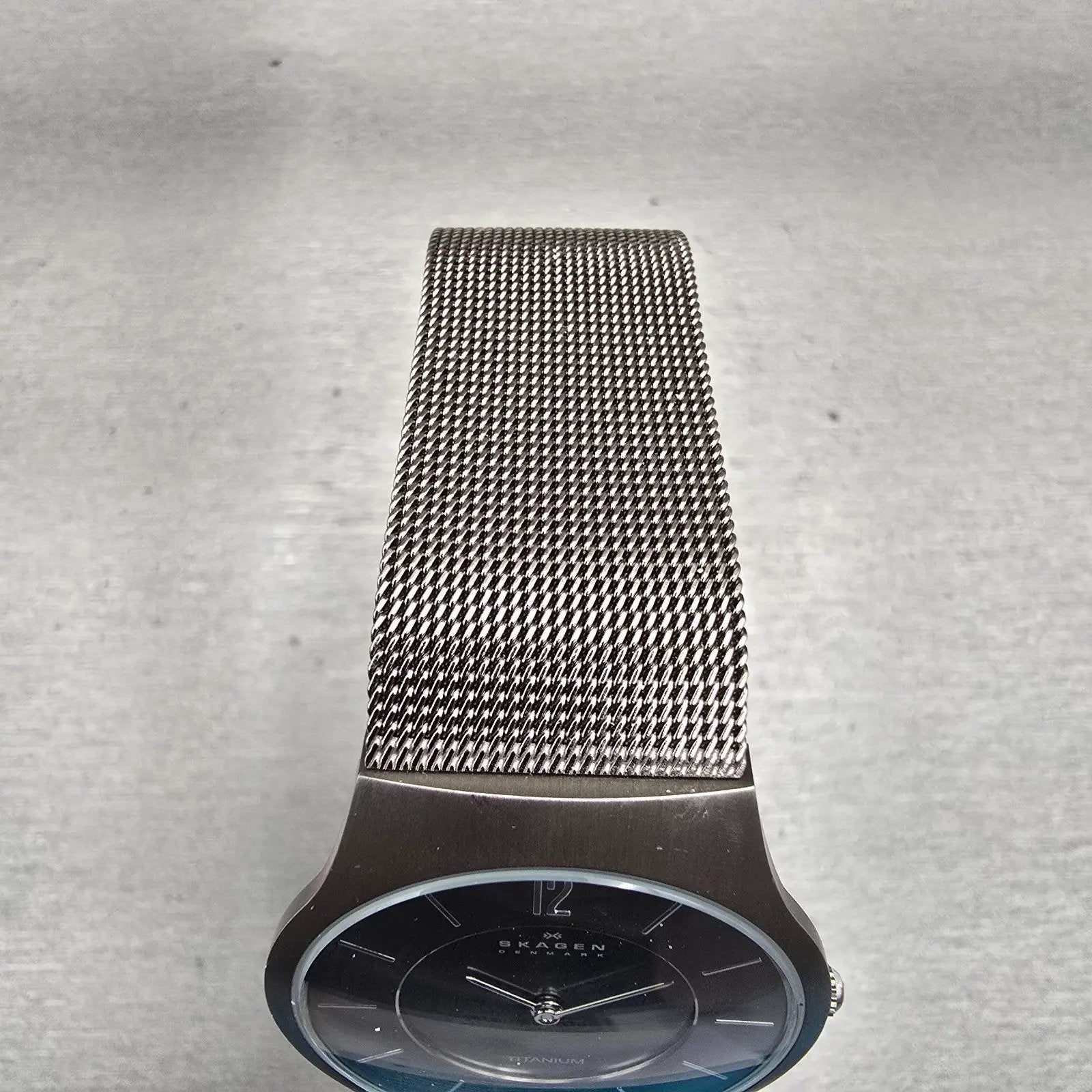 Skagen Grenen Watch Men 35mm Gray Dial Titanium Round 233LTTM New Battery Mesh G4