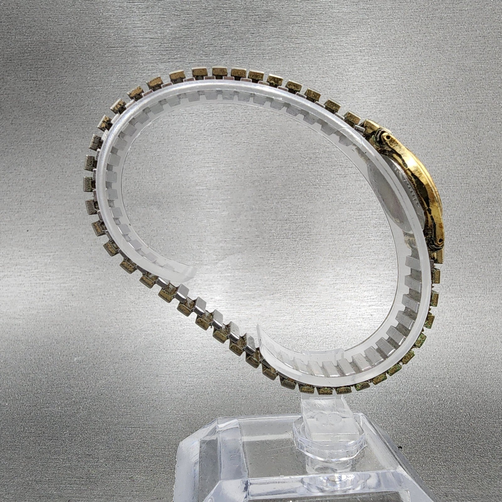 Seiko Watch Women 20mm Champagne Dial Gold Tone Round 20210029 New Battery8