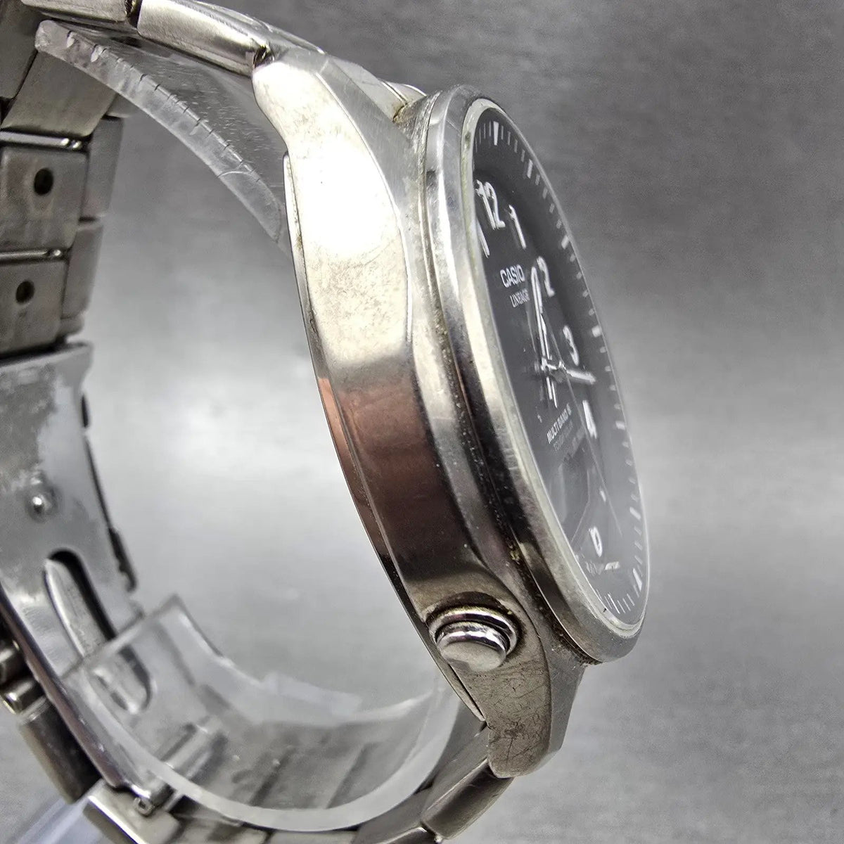 Casio Lineage Watch Men 40mm Black Dial Titanium Analog Digital Solar Runs JDm3