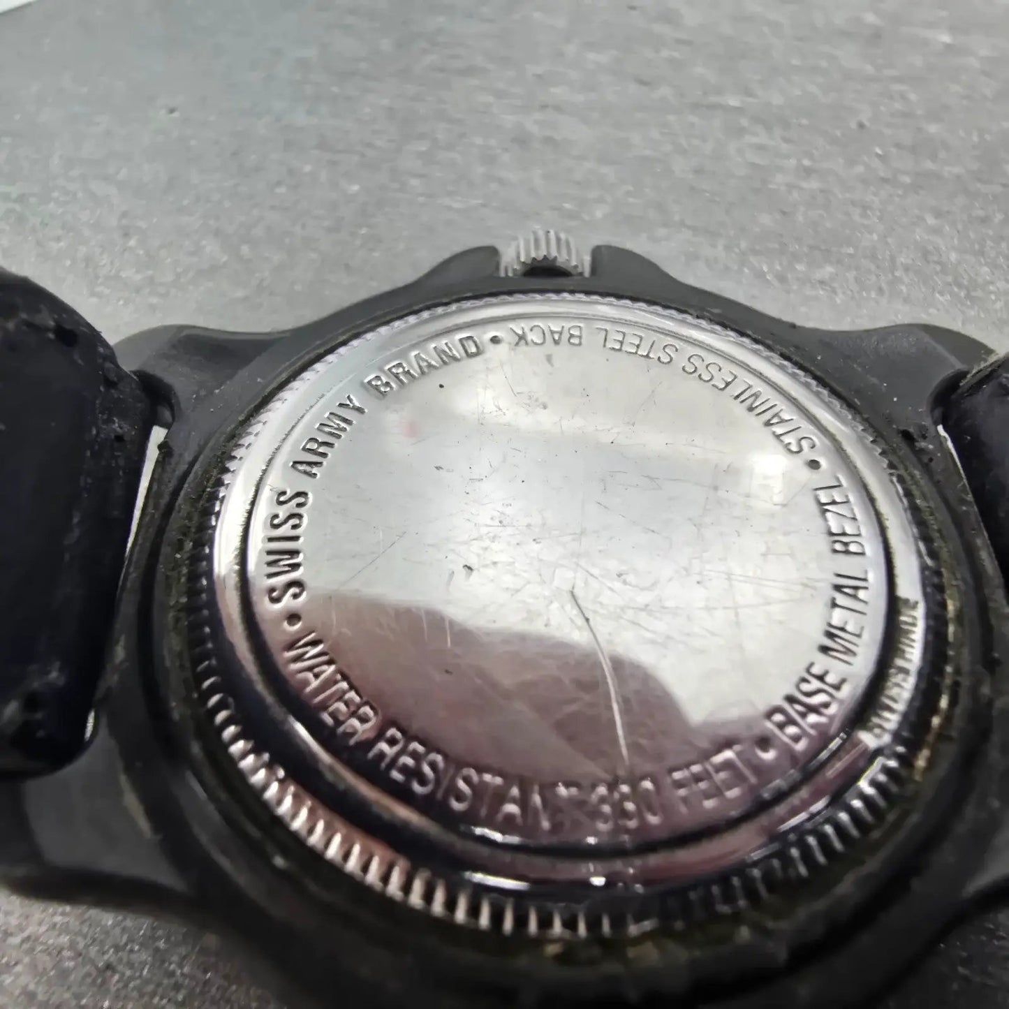 Victorinox Swiss Army Watch Men 38mm White Dial Black Tone Date Round PARTS VTG13