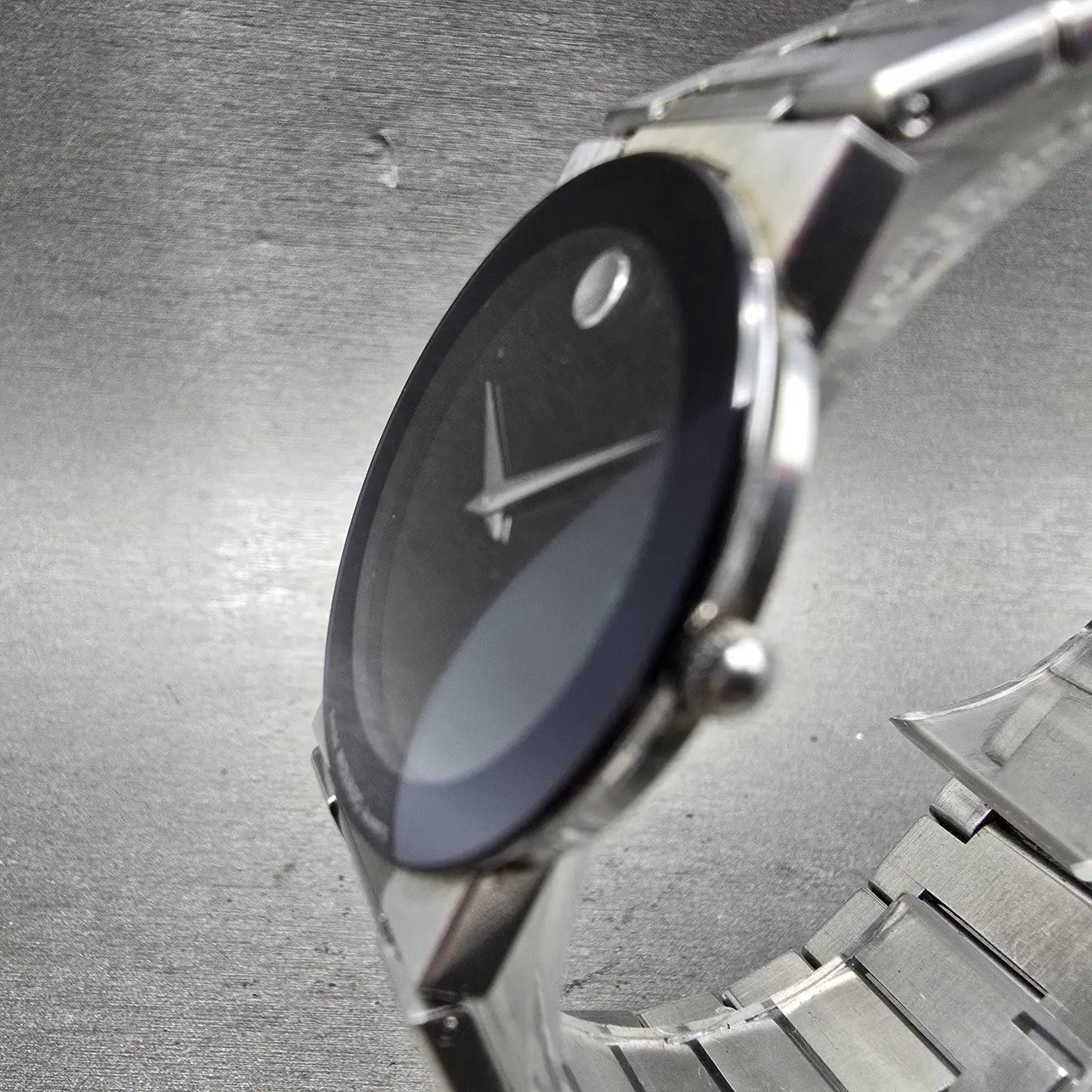Movado Safiro Watch Men 31mm Black Dial Silver Tone Round 99.C6.877 New Battery2