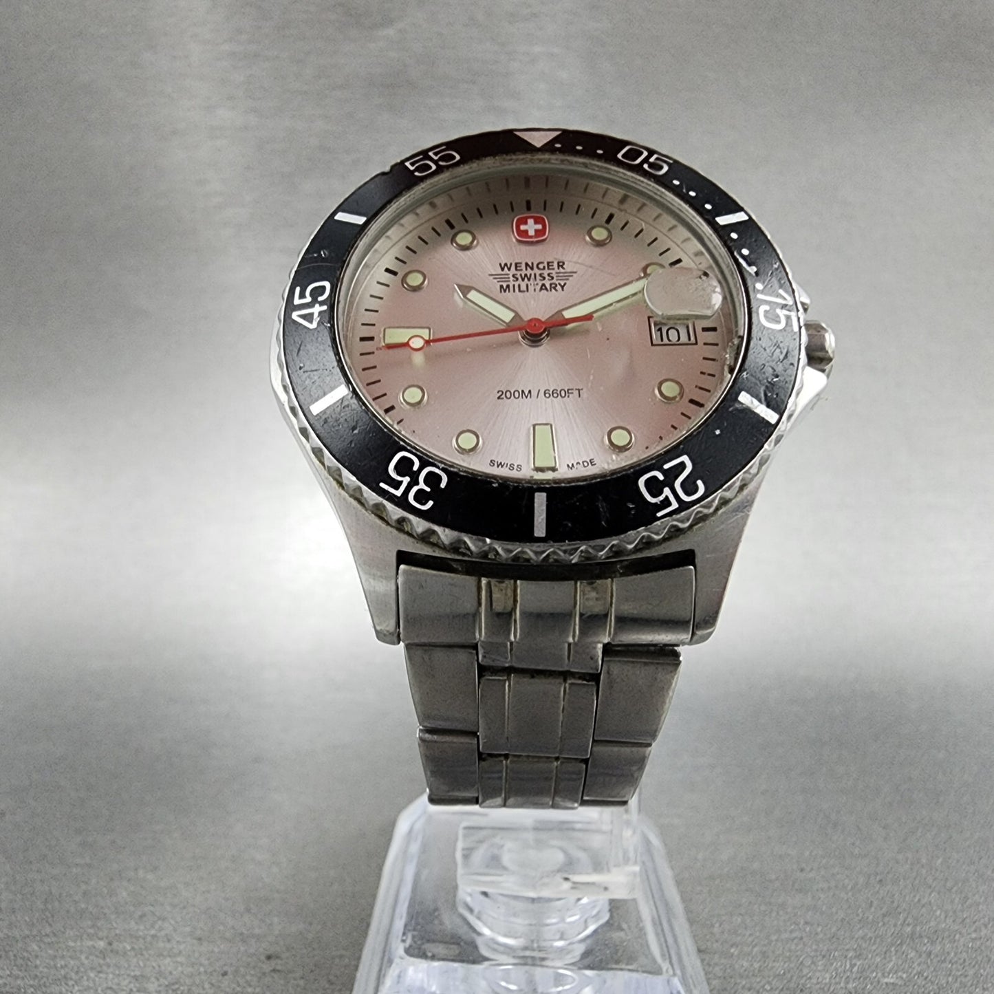 Wenger Swiss Military Dive Watch Men 39mm Silver Dial Steel Date Round New Batt