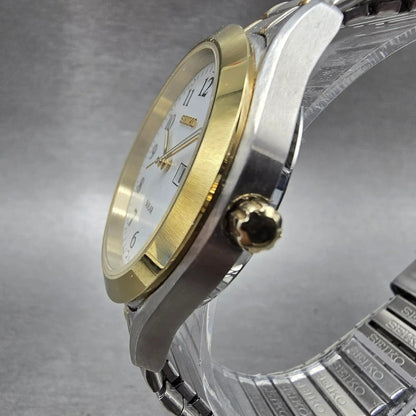 Seiko Solar Watch Men 37mm White Dial Two Tone Daydate Round V158-0AB0 Works2