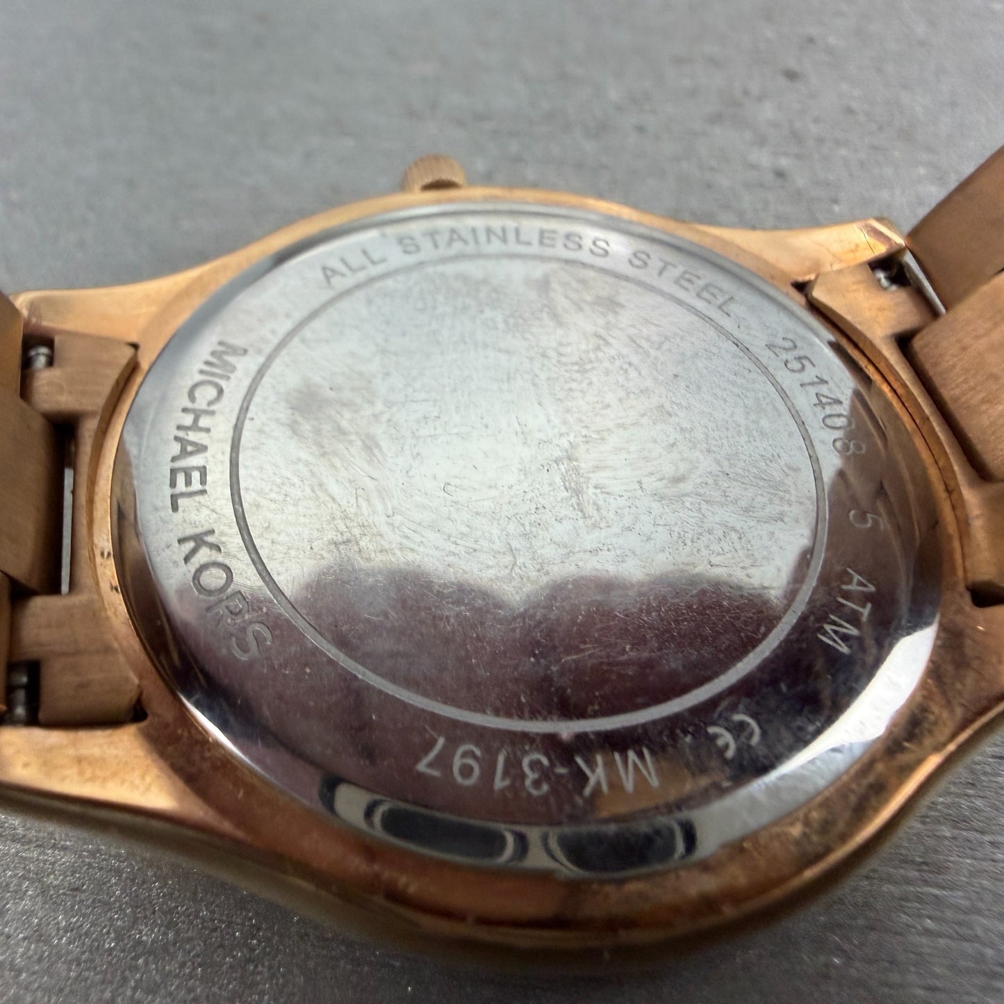 Michael Kors Runway Watch Women 42mm Pink Dial Rose Gold Tone MK-3197 New Batt9